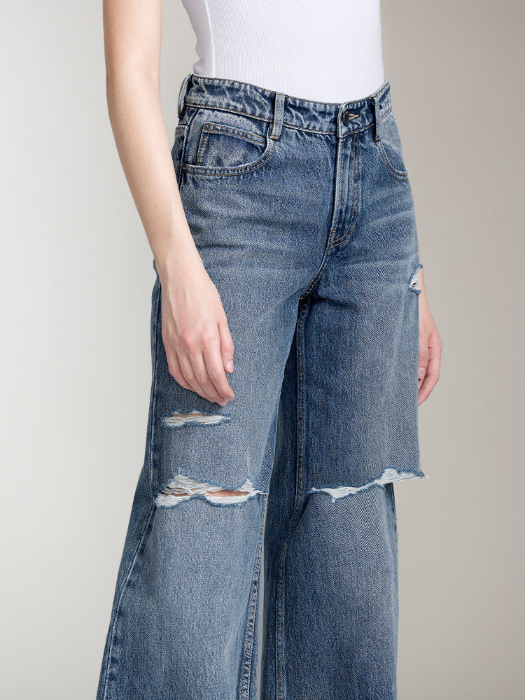 Stylish Ripped Straight Fit Jeans