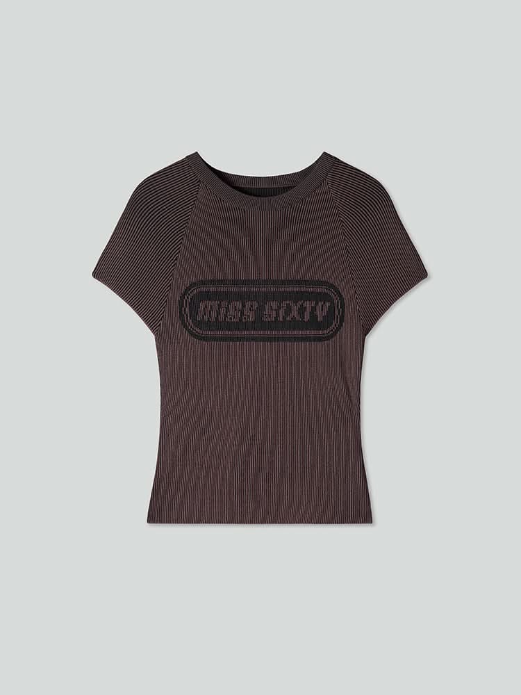 Cropped Fit Jacquard Knit Top