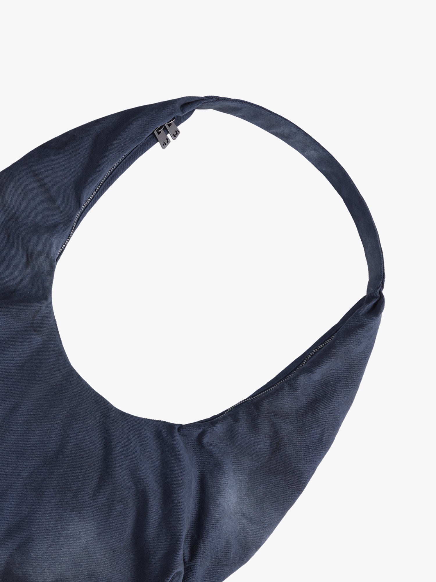 Square-shaped Rivet Bag