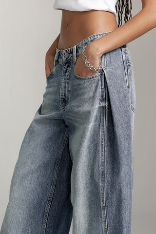 Vintage Style Straight Fit Jeans