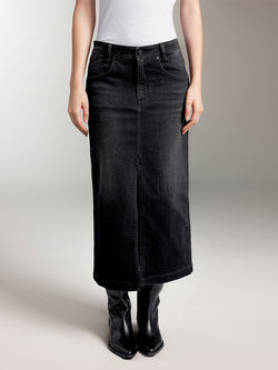 Front Slit Denim Maxi Skirt In Black