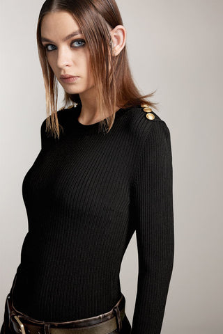 Crew Neck Knit Top With Vintage Buttons