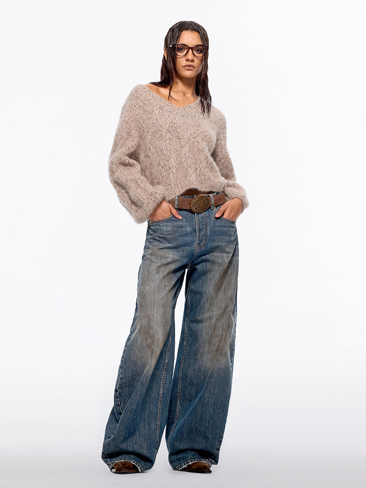 Low-Rise Wide-Leg Jeans