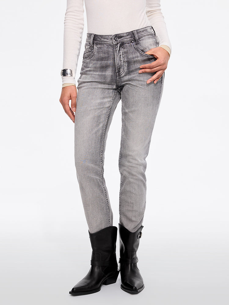 Slim-Fit Jeans