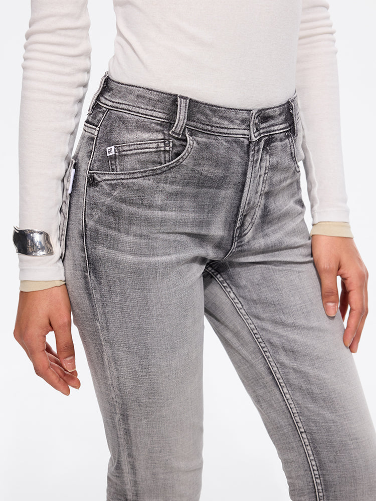 Slim-Fit Jeans