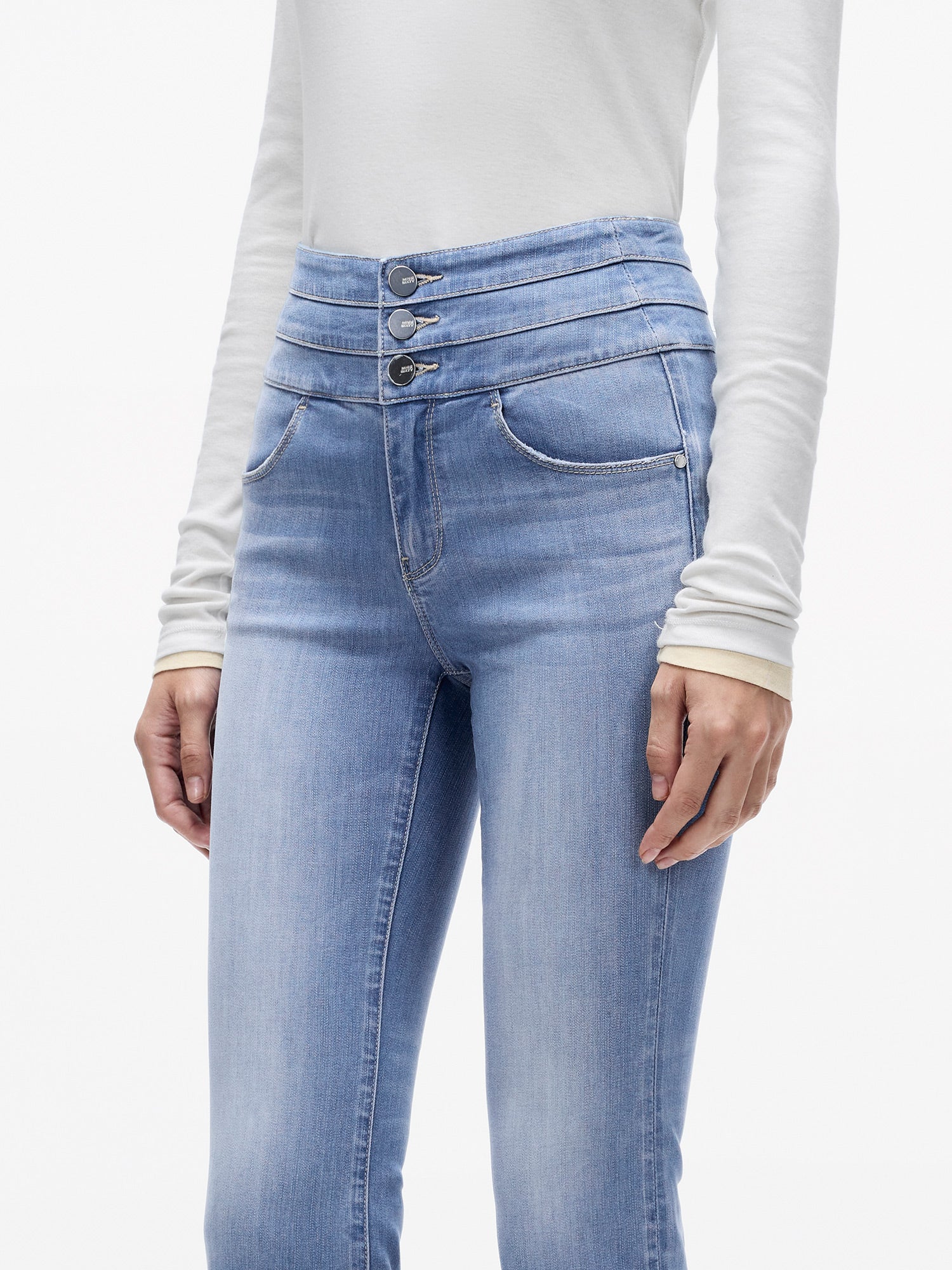 High Waisted Flared Jeans