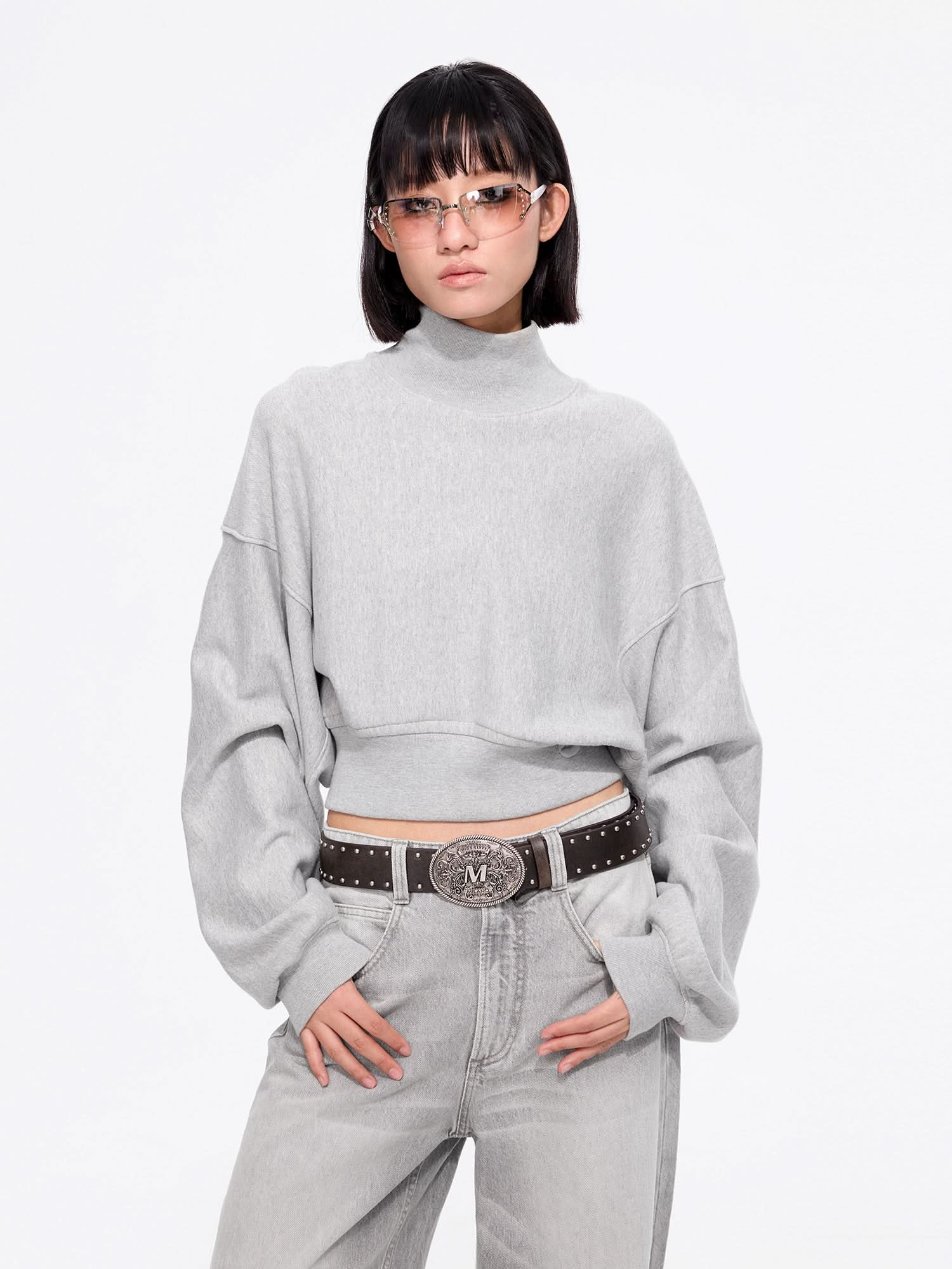 Cropped sweatshirt